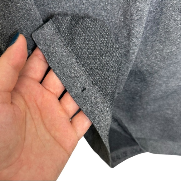 Lululemon Metal Vent Tech Polo Size Small Grey Short Sleeve Golf - Picture 3 of 4